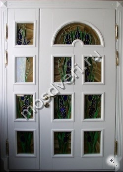 Светлая входная двустворчатая дверь со стеклом - купить от производителя Мосдвери Светлая входная двустворчатая дверь со стеклом